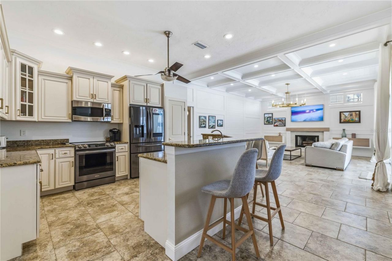 4822 Hamlets Grove Drive, Sarasota, FL 34235 Photo