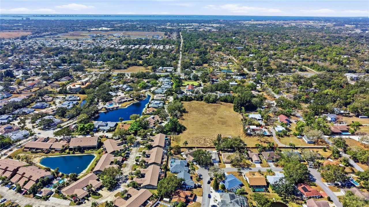 4822 Hamlets Grove Drive, Sarasota, FL 34235 Photo