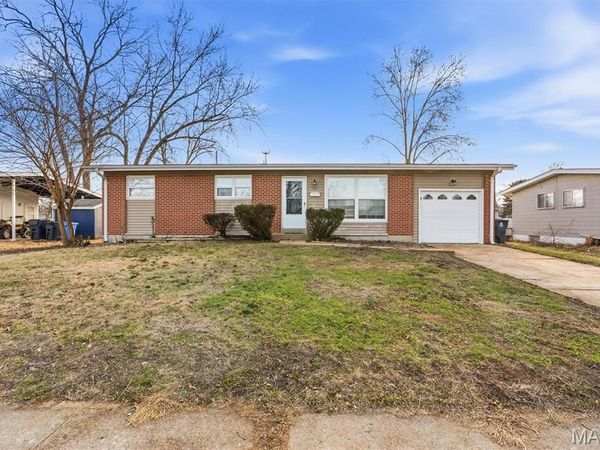 750 Blackbird Drive, Florissant, MO 63031