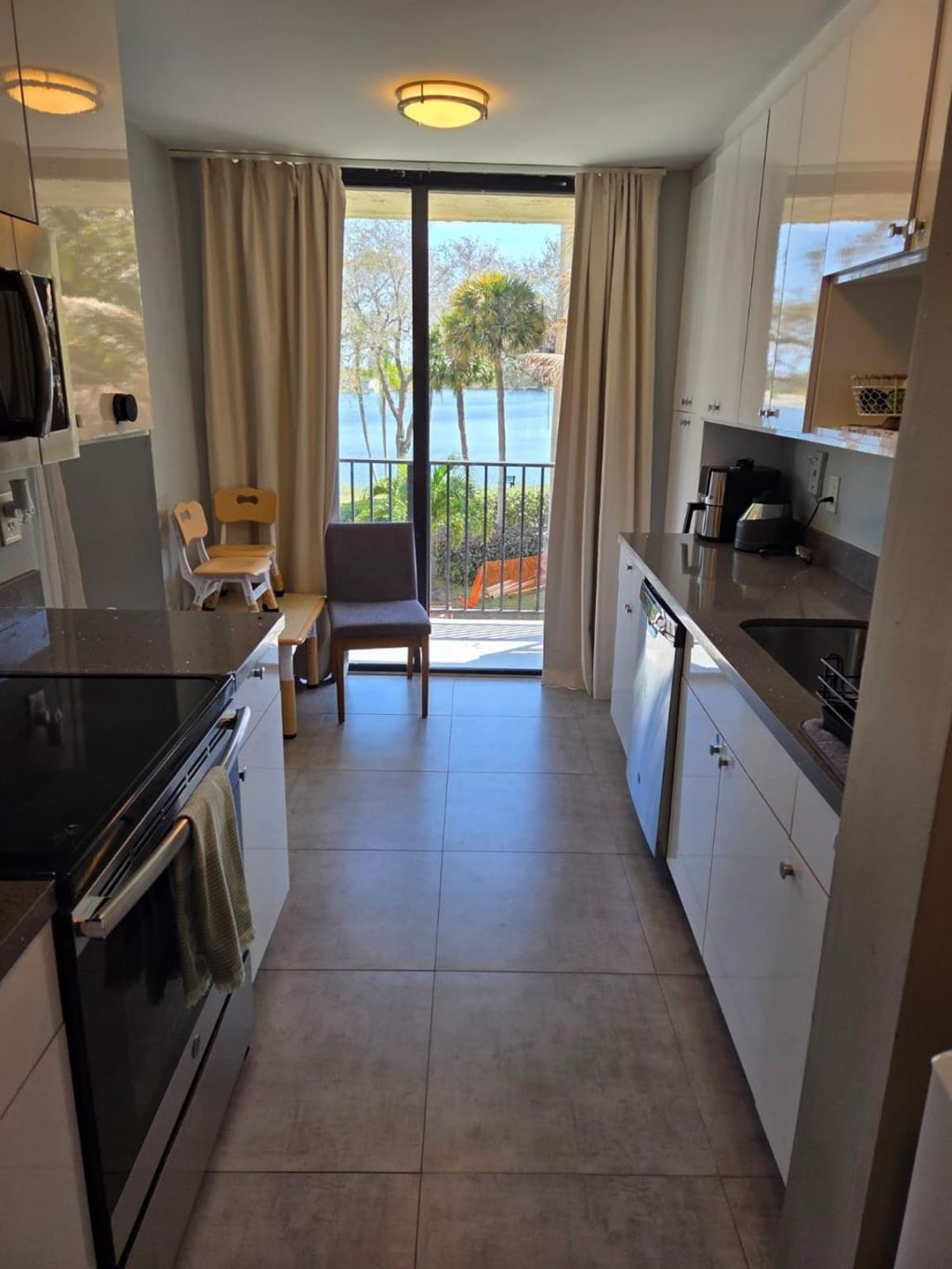 3500 Blue Lake Drive, Unit 304, Pompano Beach, FL 33064 Photo