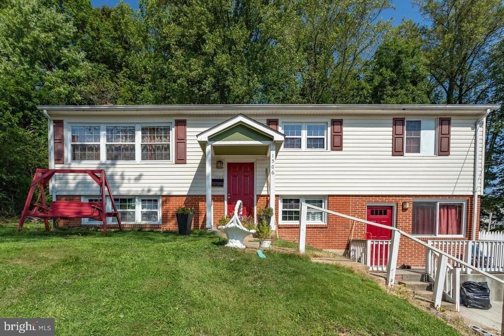 1506 Aiden Drive, Woodbridge, VA 22191 Main Photo