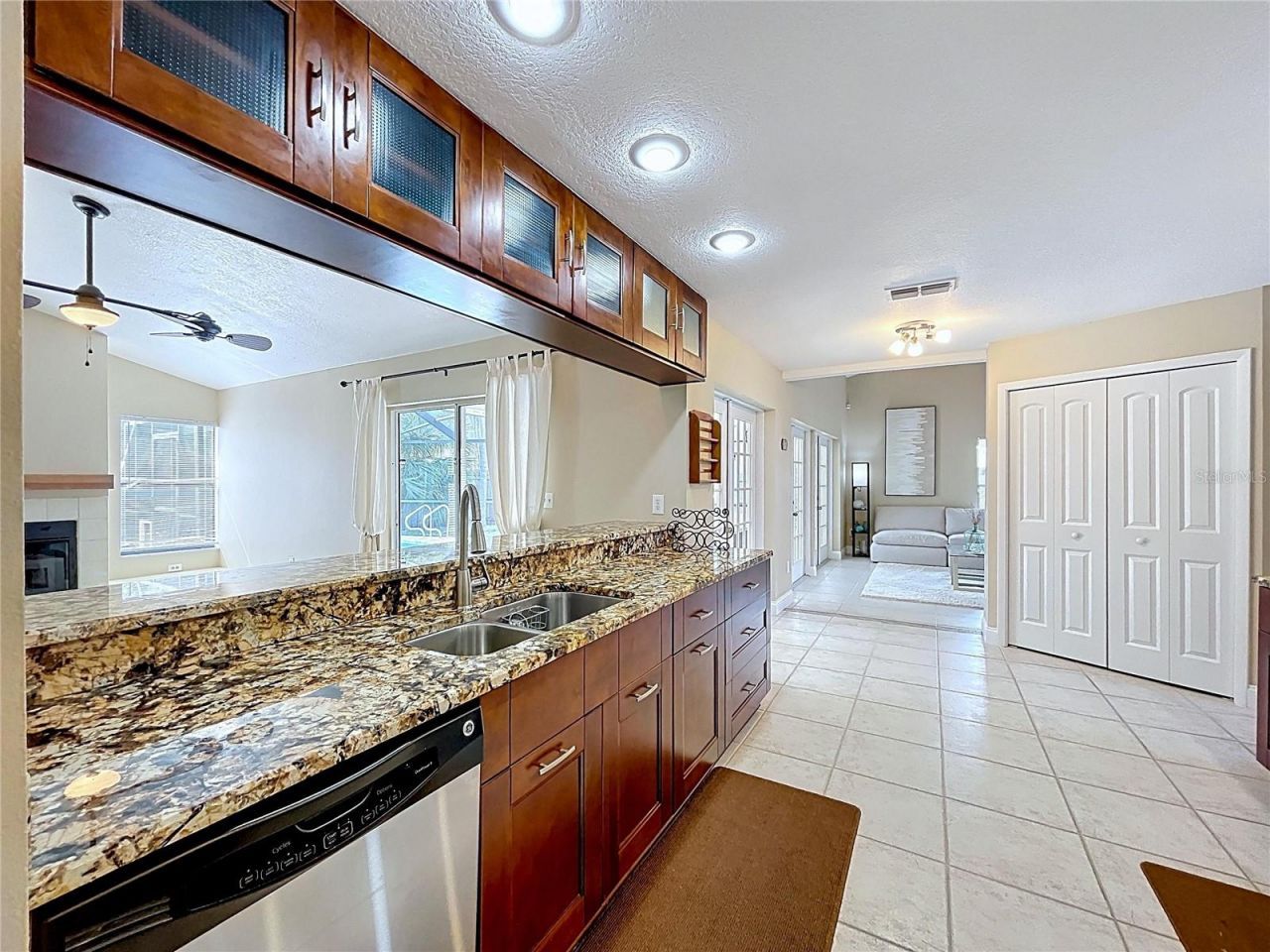 8601 Chadwick Drive, Tampa, FL 33635 Photo