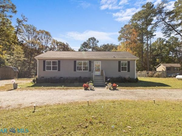 3412 Woodstock Road, Gloucester, VA 23061
