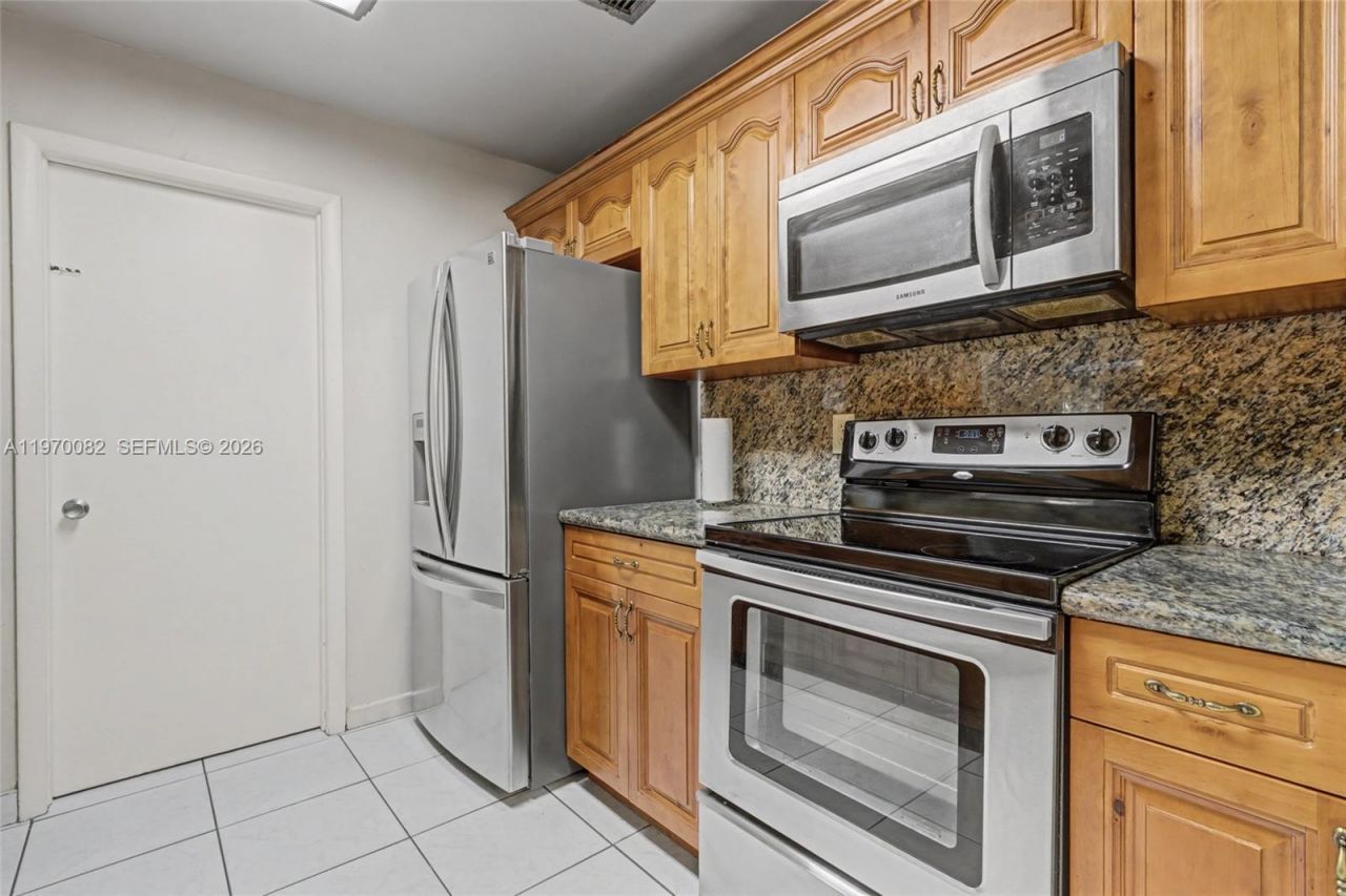 4275 NW 197th St, Miami Gardens, FL 33055 Photo