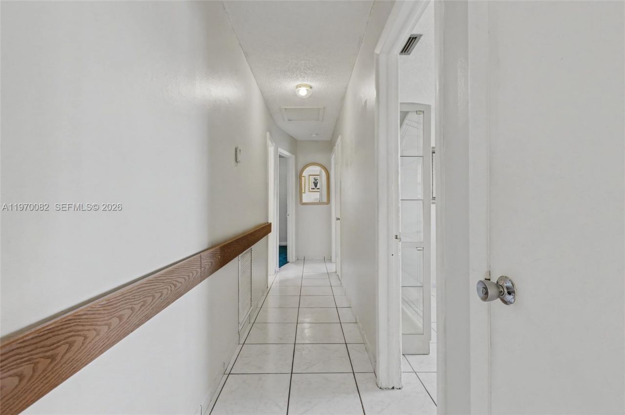 4275 NW 197th St, Miami Gardens, FL 33055 Photo