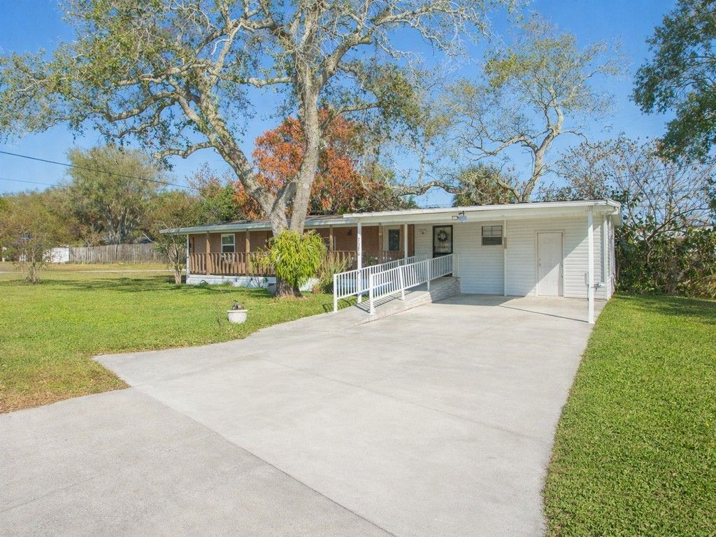 7380 129th Place, Sebastian, FL 32958 Photo