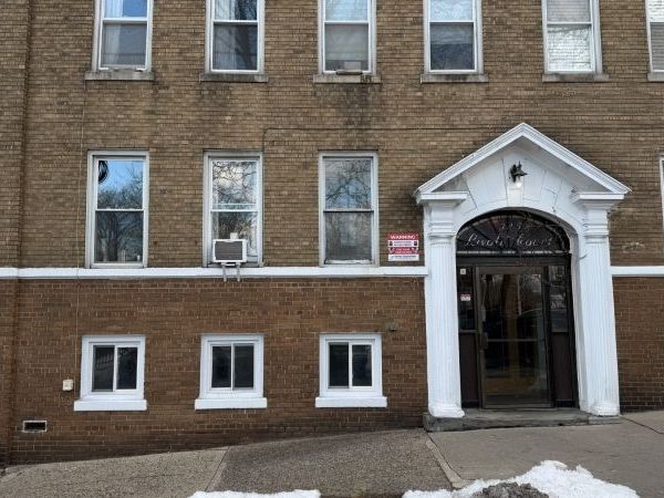 325 79Th St, North Bergen, NJ 07047