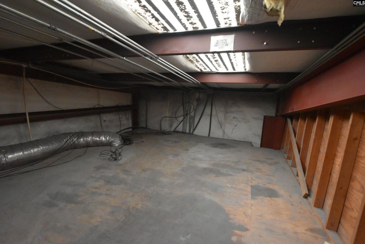 1530 Leaside Drive  Photo 15