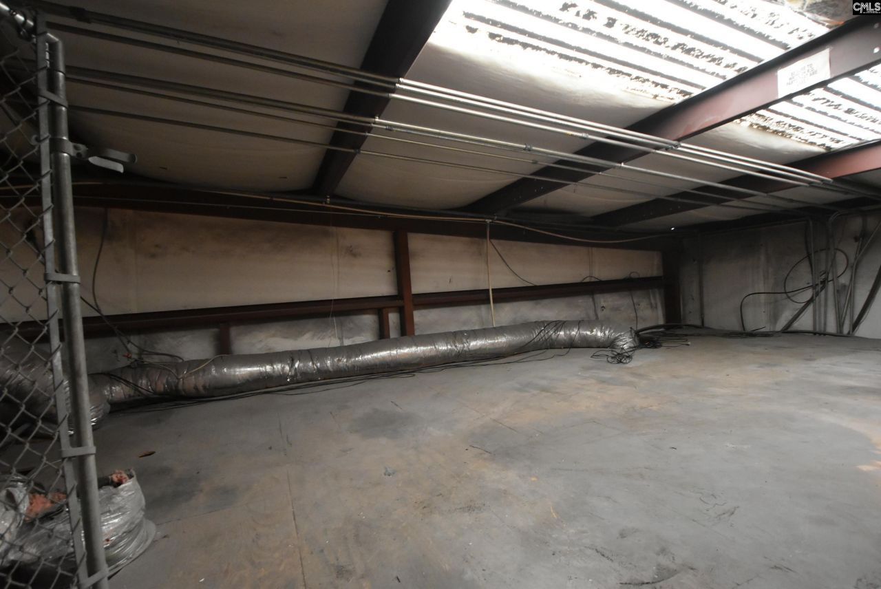 1530 Leaside Drive  Photo 16