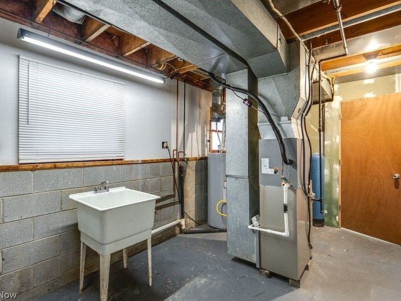 1510 Woodland Drive, Uniontown, OH 44685 Photo 28