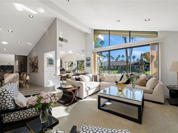 97 Palomino Circle, Palm Desert, CA 92211