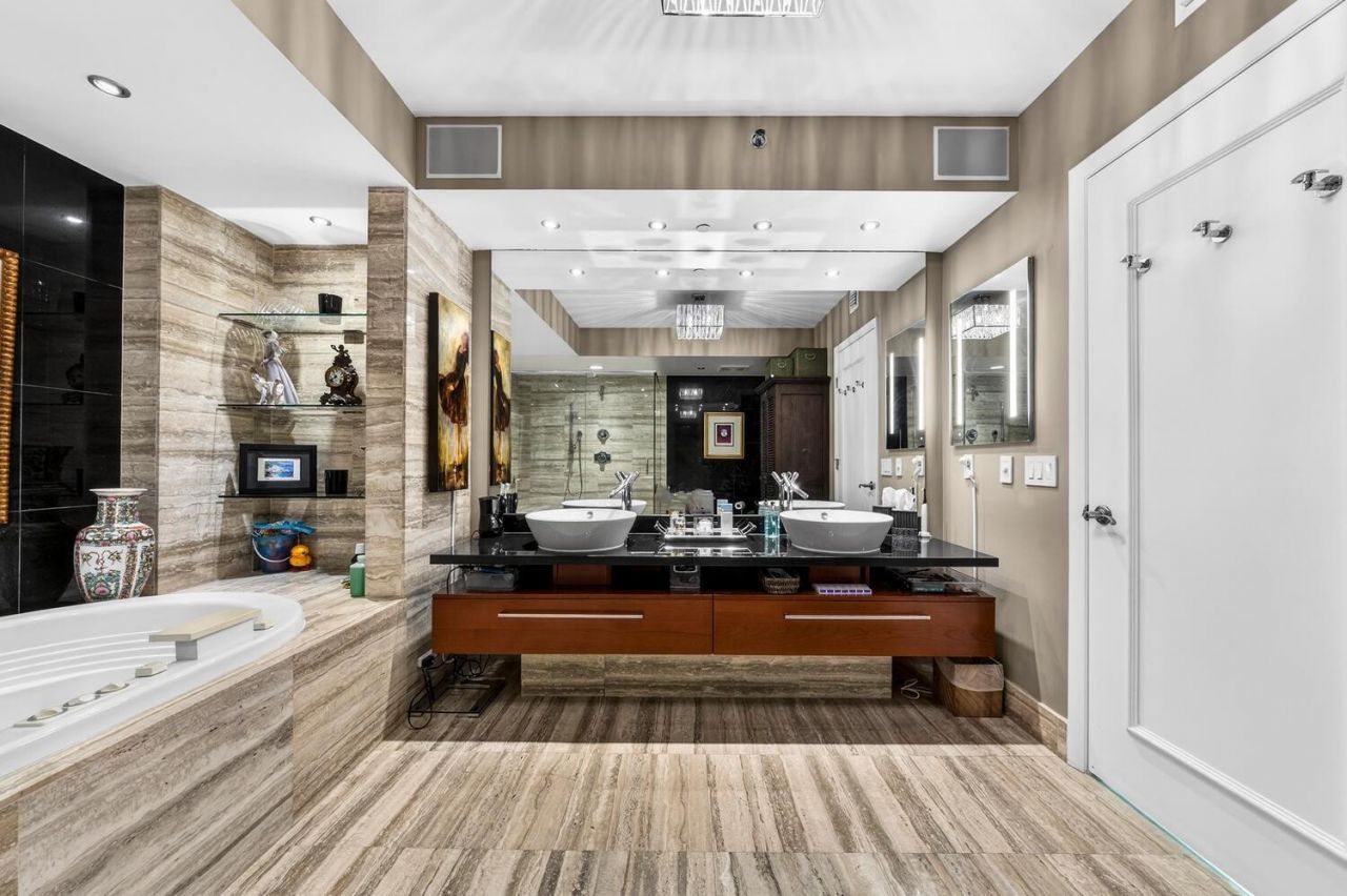 101 S Fort Lauderdale Beach Boulevard, Unit 1707, Fort Lauderdale, FL 33316 Photo