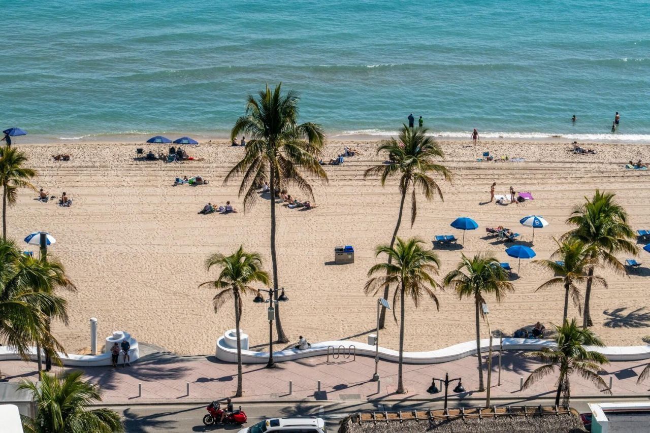 101 S Fort Lauderdale Beach Boulevard, Unit 1707, Fort Lauderdale, FL 33316 Photo