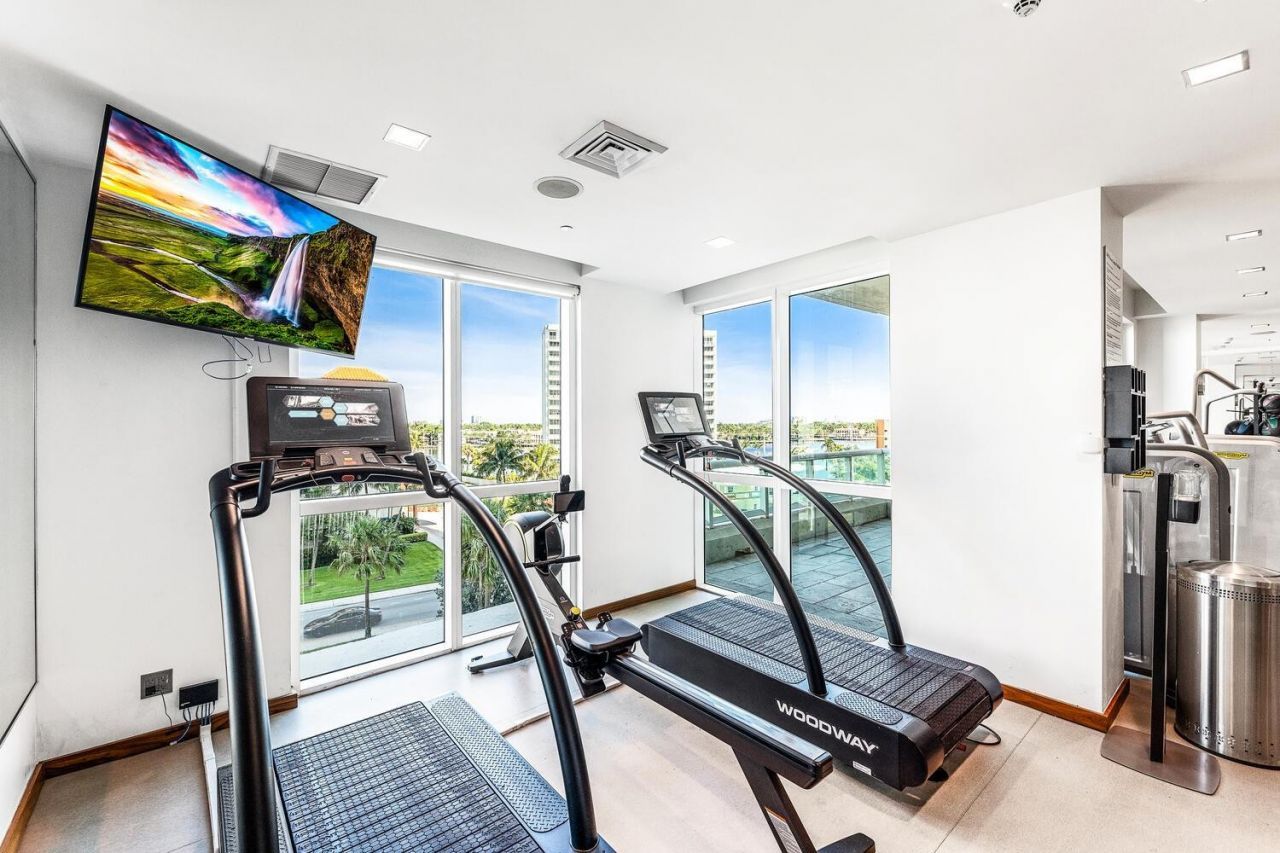 101 S Fort Lauderdale Beach Boulevard, Unit 1707, Fort Lauderdale, FL 33316 Photo