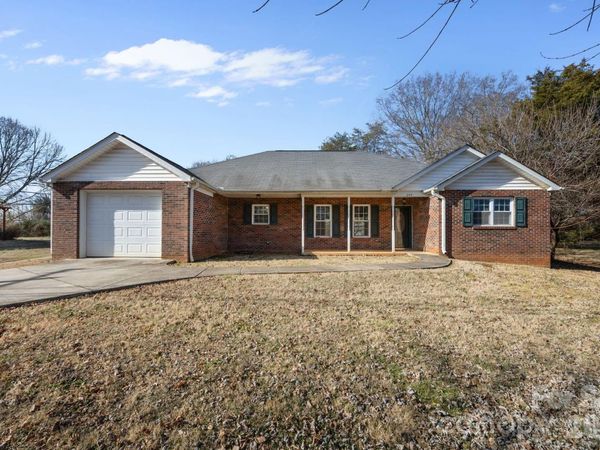 249 Shumaker Drive, Statesville, NC 28625