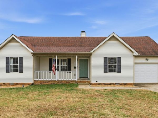 190 Cummings Creek Rd, Clarksville, TN 37042