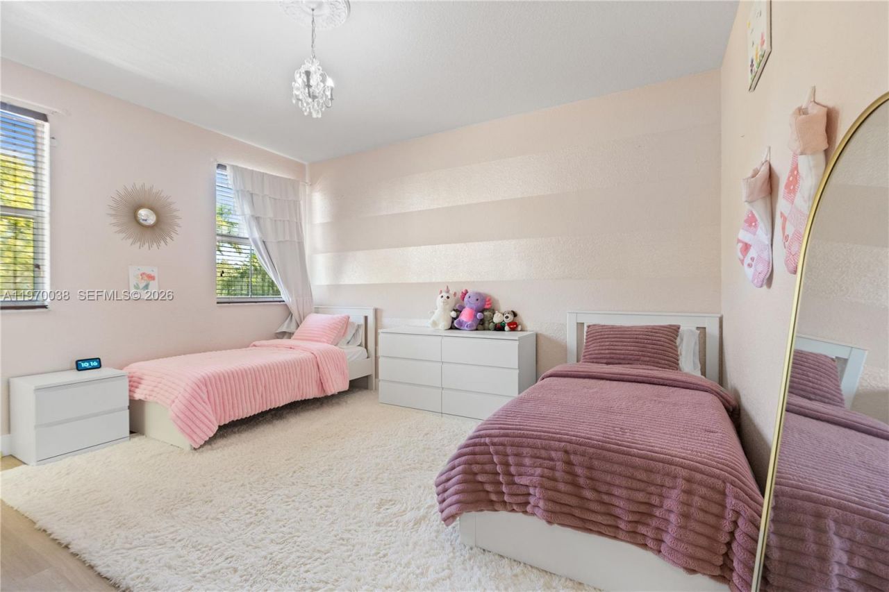 11558 NW 84th St, Doral, FL 33178 Photo