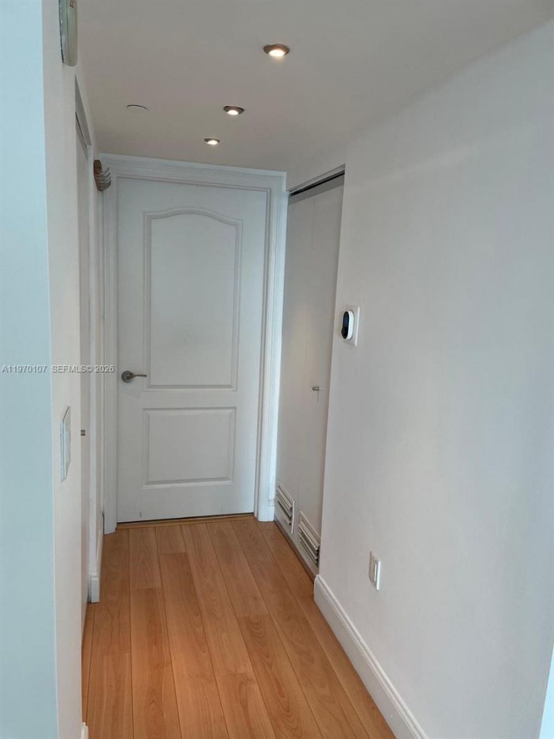 2101 Brickell Ave , Unit 1709, Miami, FL 33129 Photo