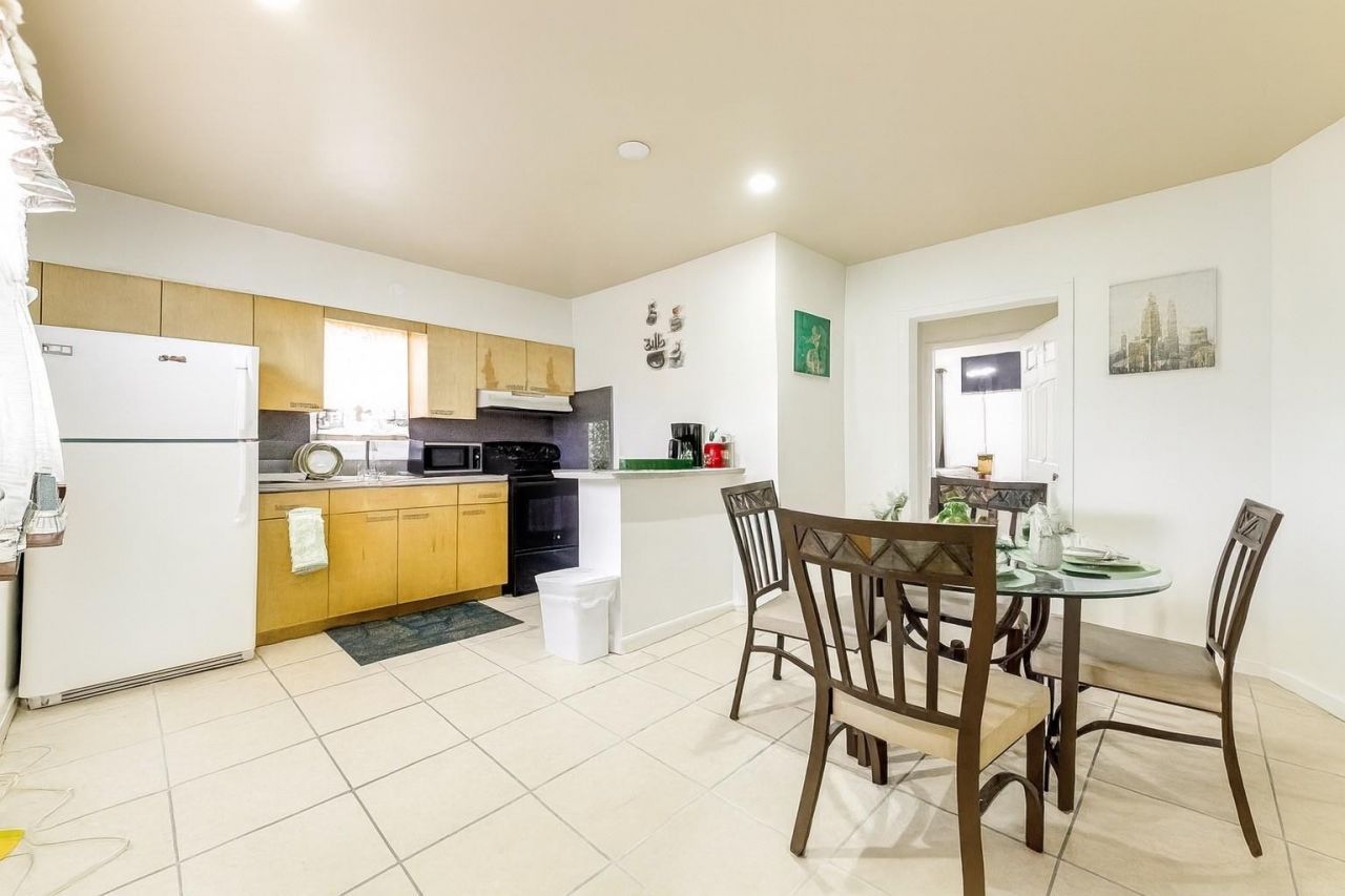 1933 Taylor Street, Hollywood, FL 33020 Photo