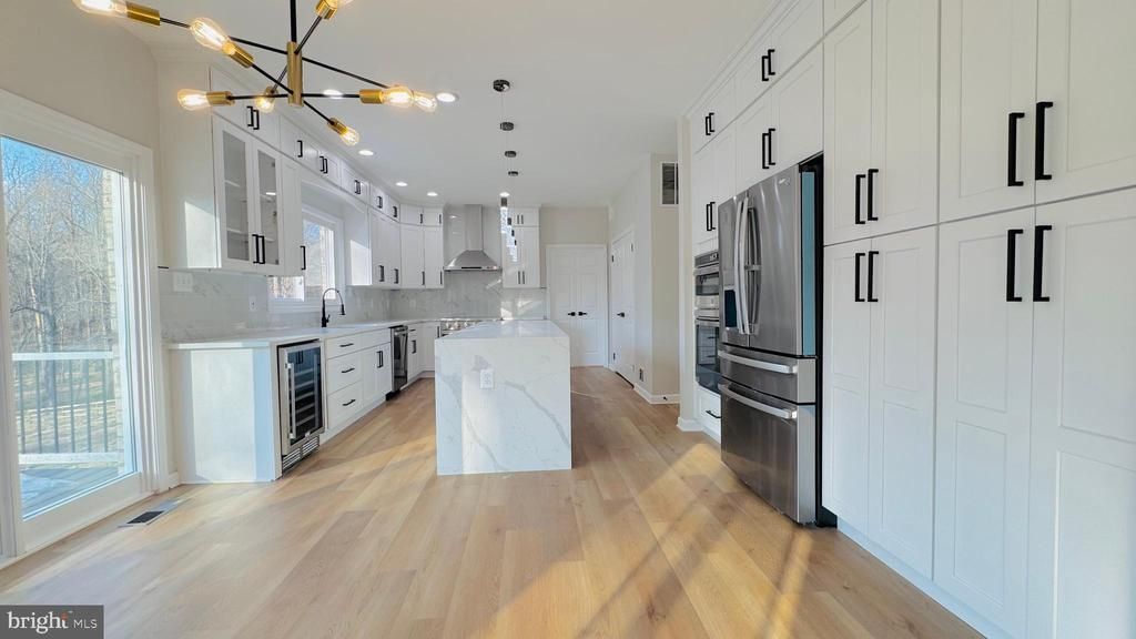 17528 Bowie Mill Road, Derwood, MD 20855 Main Photo