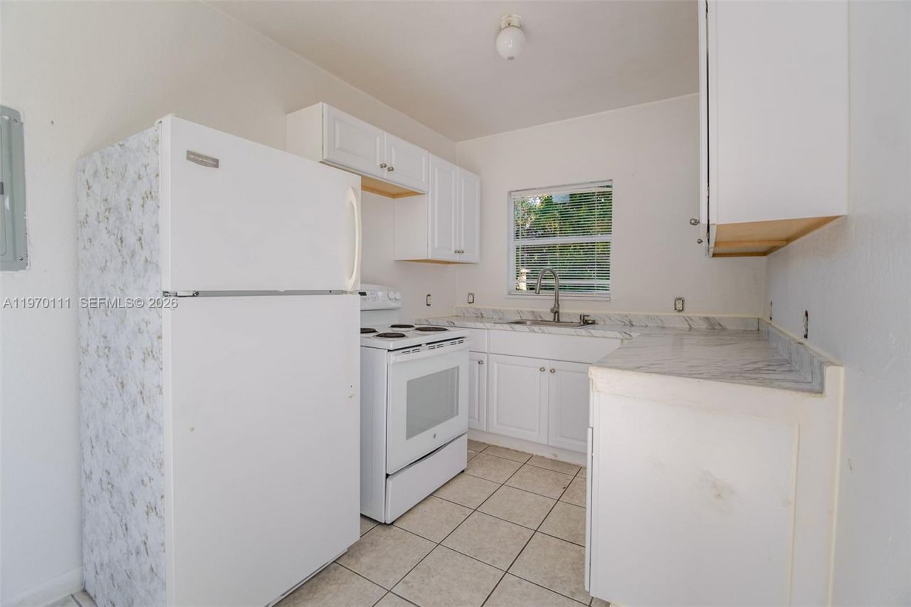 11740 SW 222nd St, Miami, FL 33170 Photo