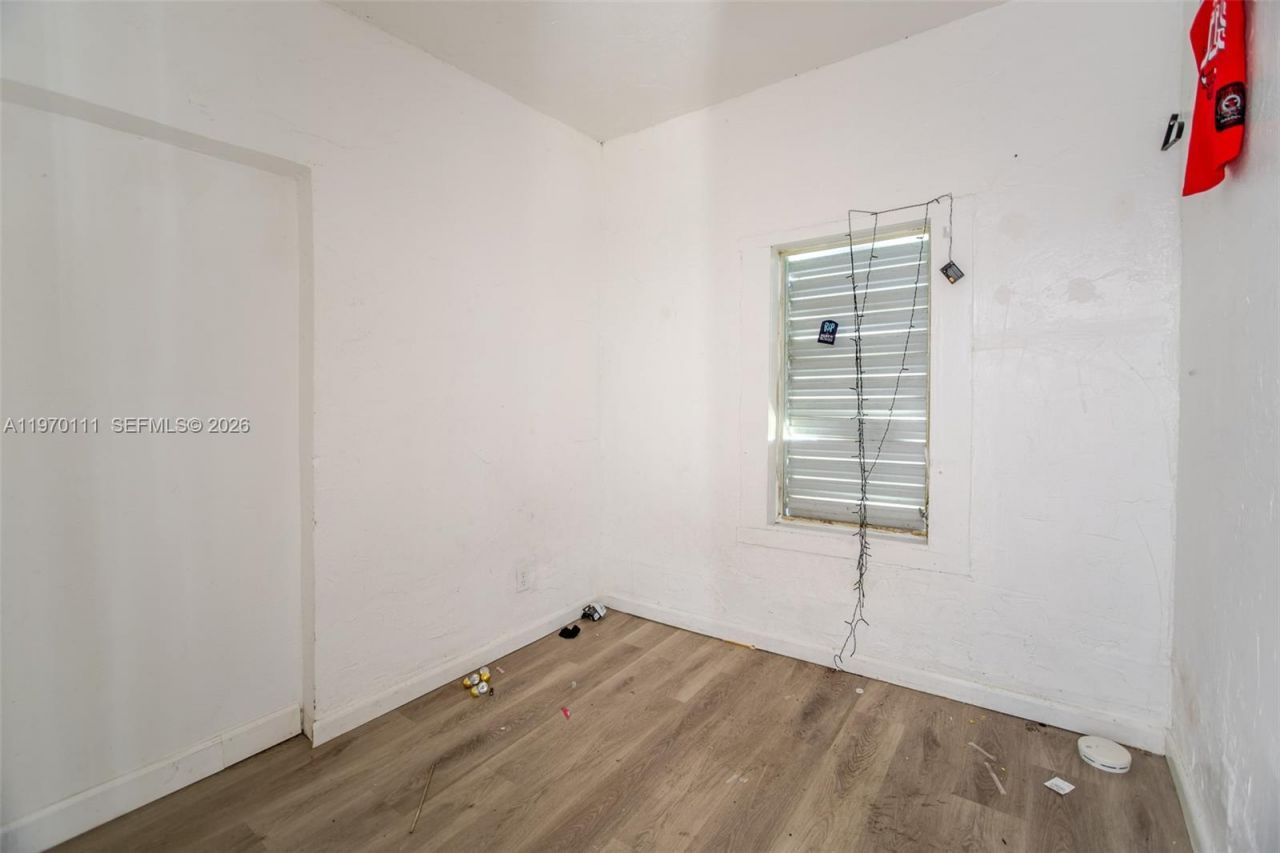 11740 SW 222nd St, Miami, FL 33170 Photo