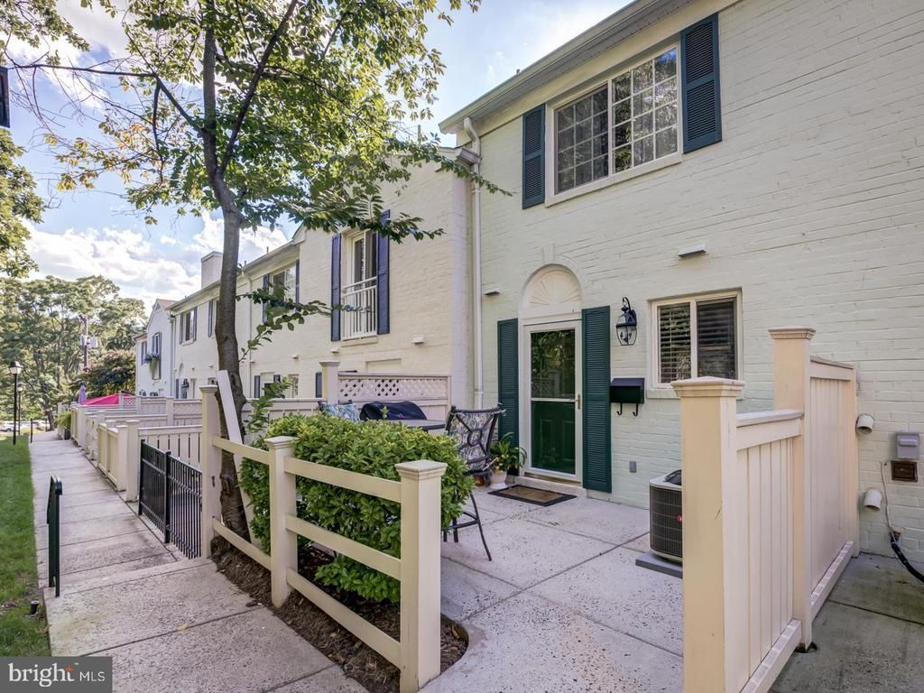 1471 A N Van Dorn Street, Alexandria, VA 22304 Main Photo