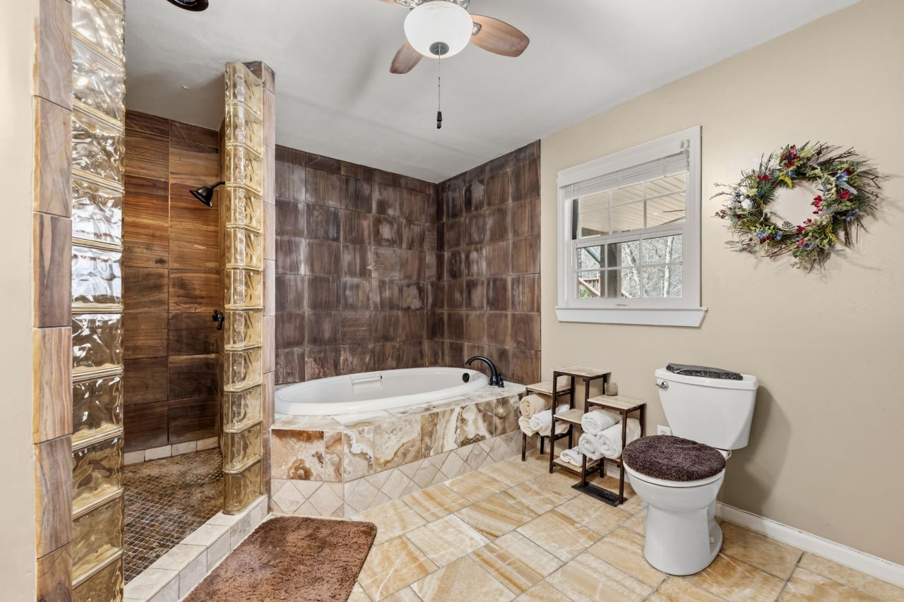 107 Jacks Lane Photo 10