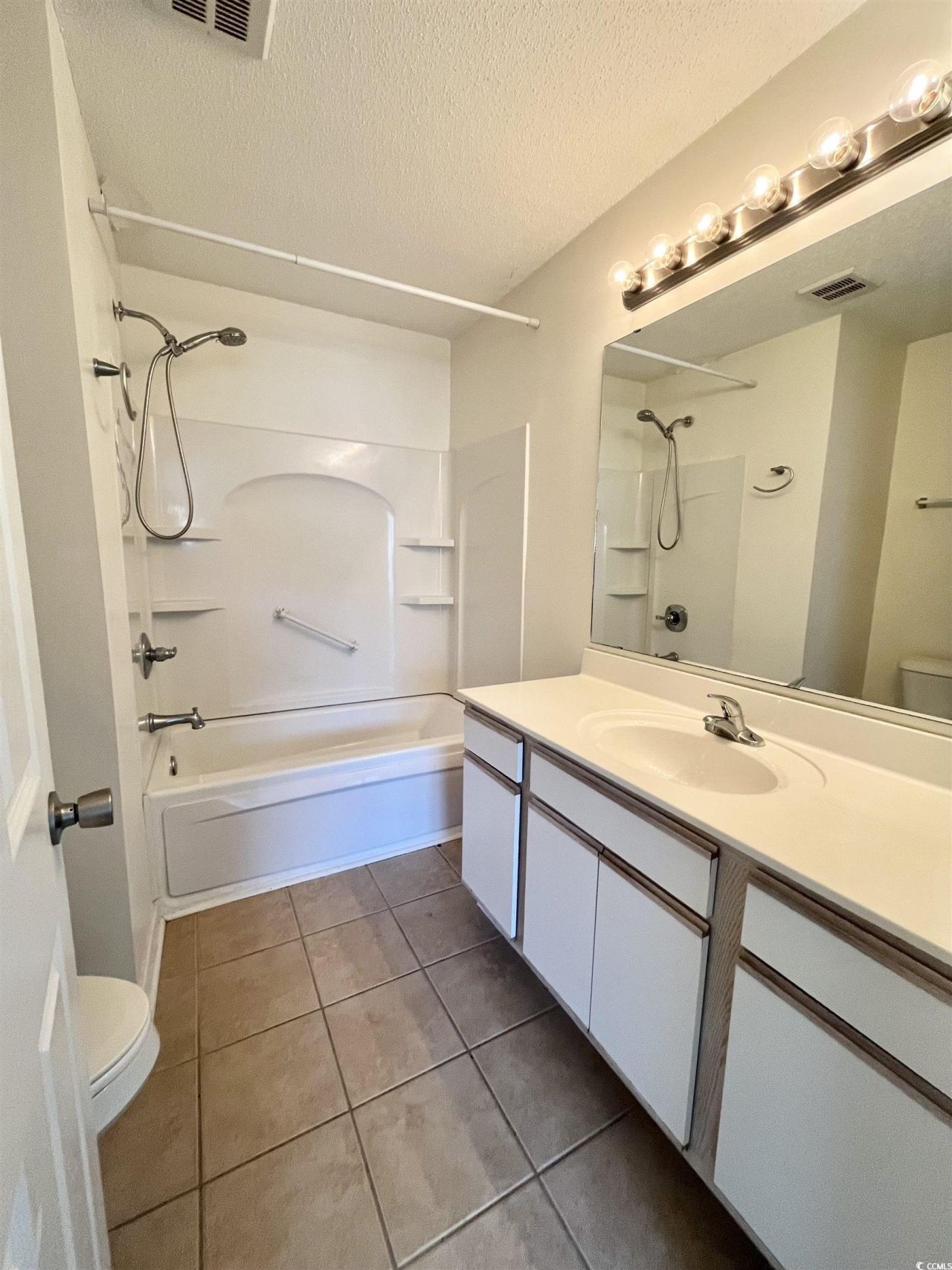 4927 Pond Shoals Ct. Photo 9