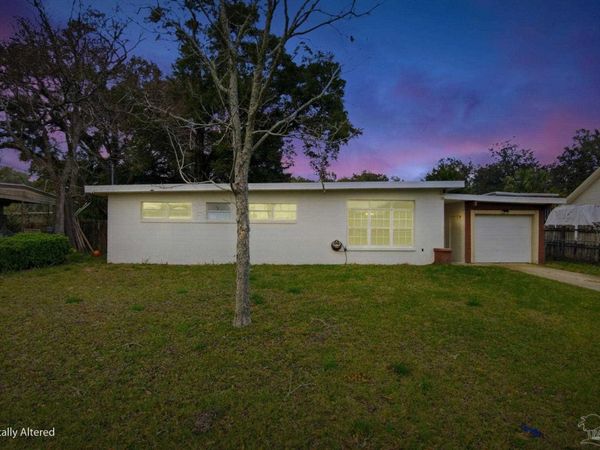 5236 W Jackson St, Pensacola, FL 32506