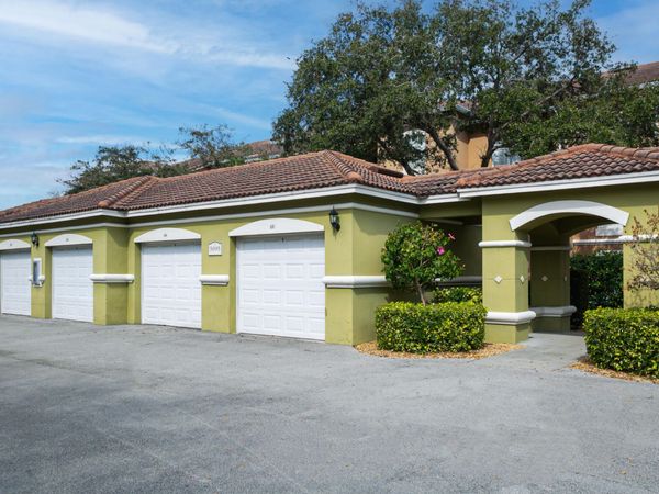 5095 Fairways Circle, Unit 107, Vero Beach, FL 32967