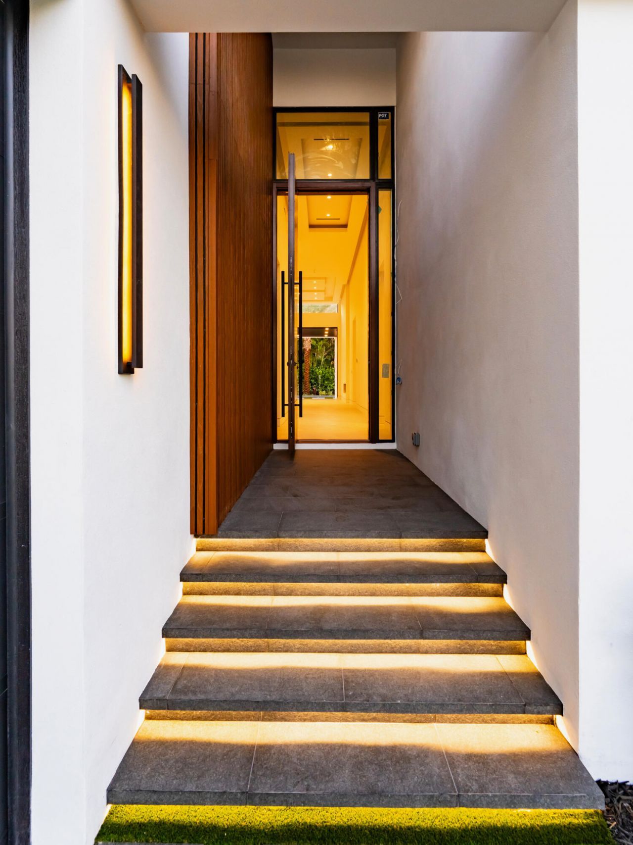 505 SE Atlantic Drive, Lantana, FL 33462 Photo