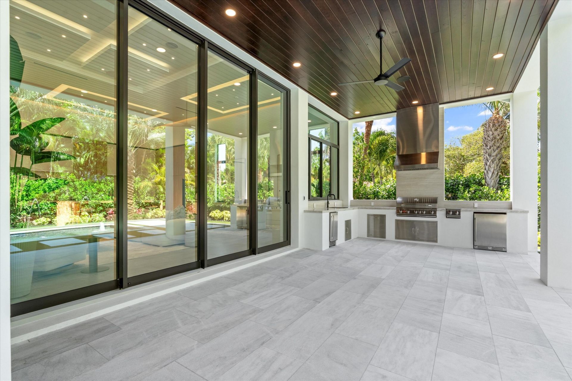 505 SE Atlantic Drive, Lantana, FL 33462 Photo