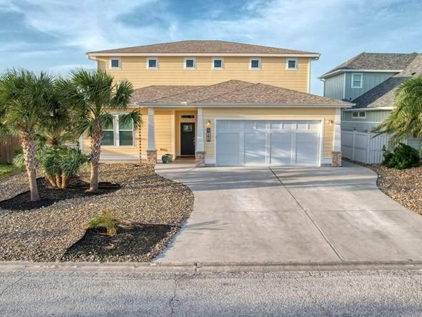 102 Angelfish, Aransas Pass, TX 78336