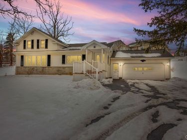 3759 Warners Road, Syracuse, NY 13209