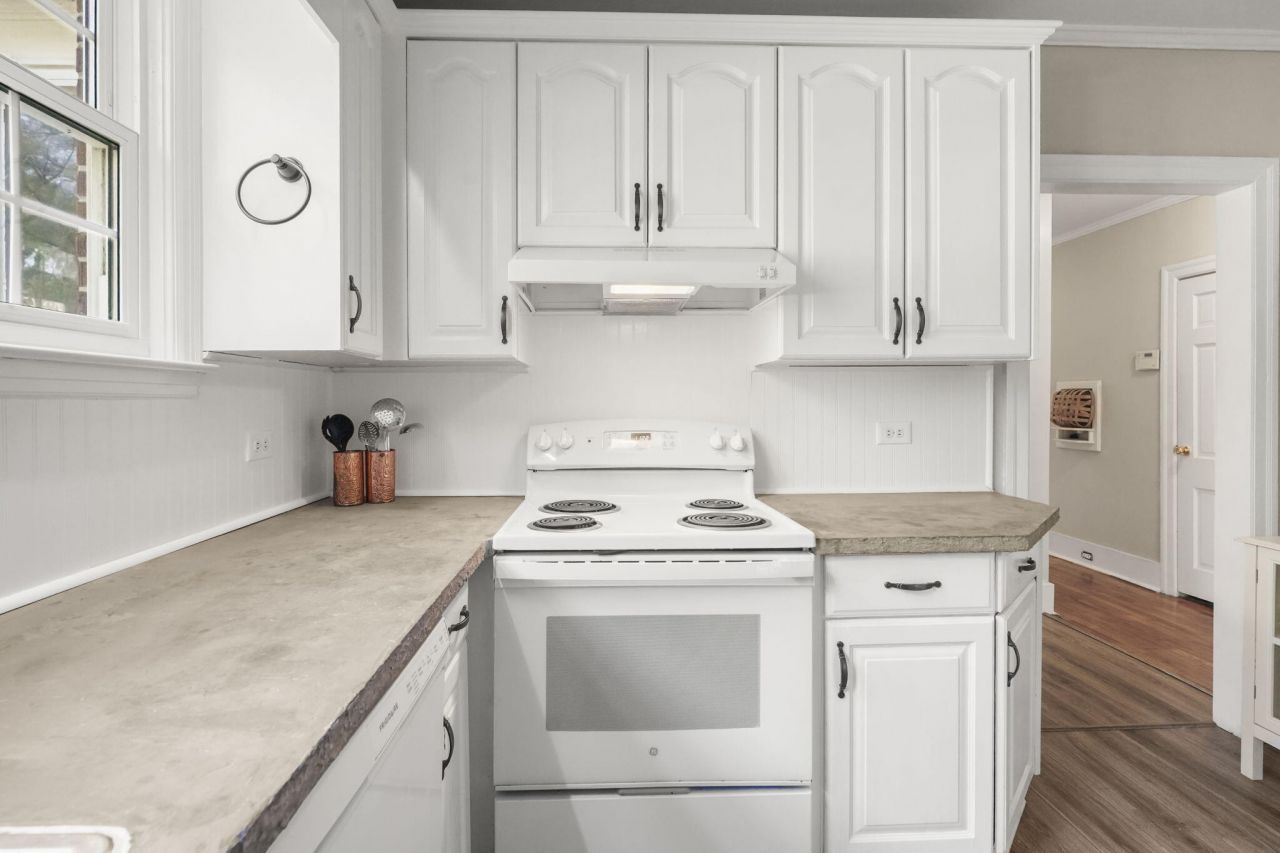 2407 Old State Road Photo 18