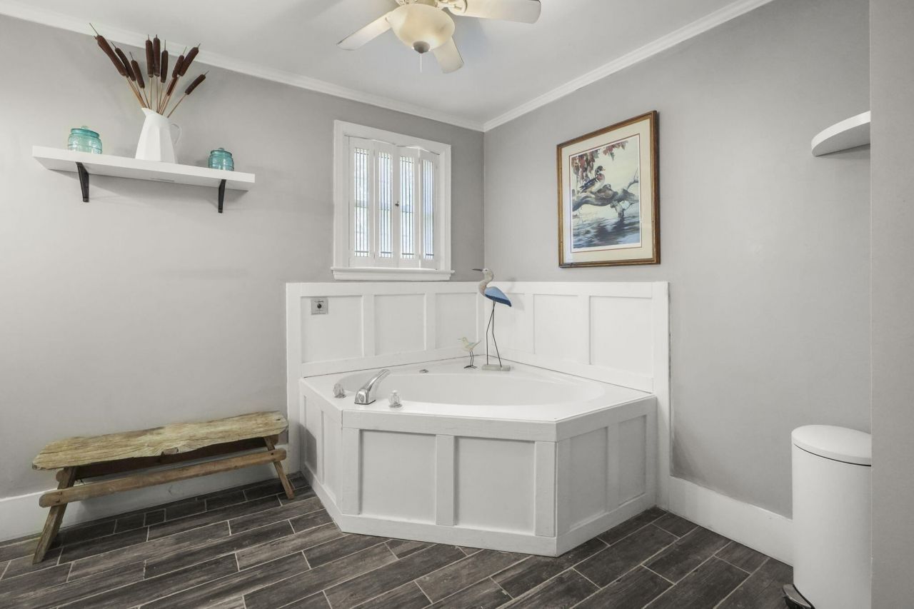 2407 Old State Road Photo 26