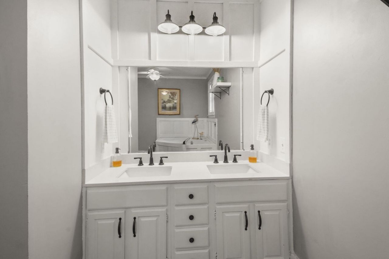 2407 Old State Road Photo 29