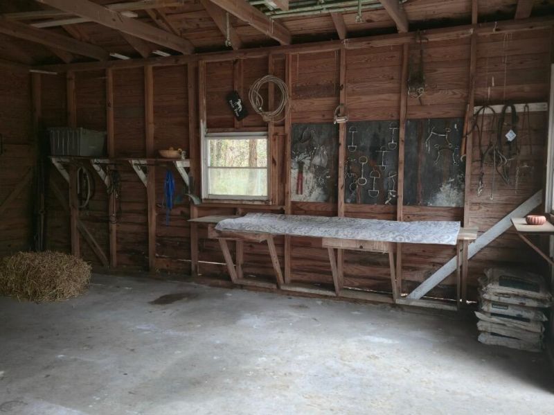 2407 Old State Road Photo 53