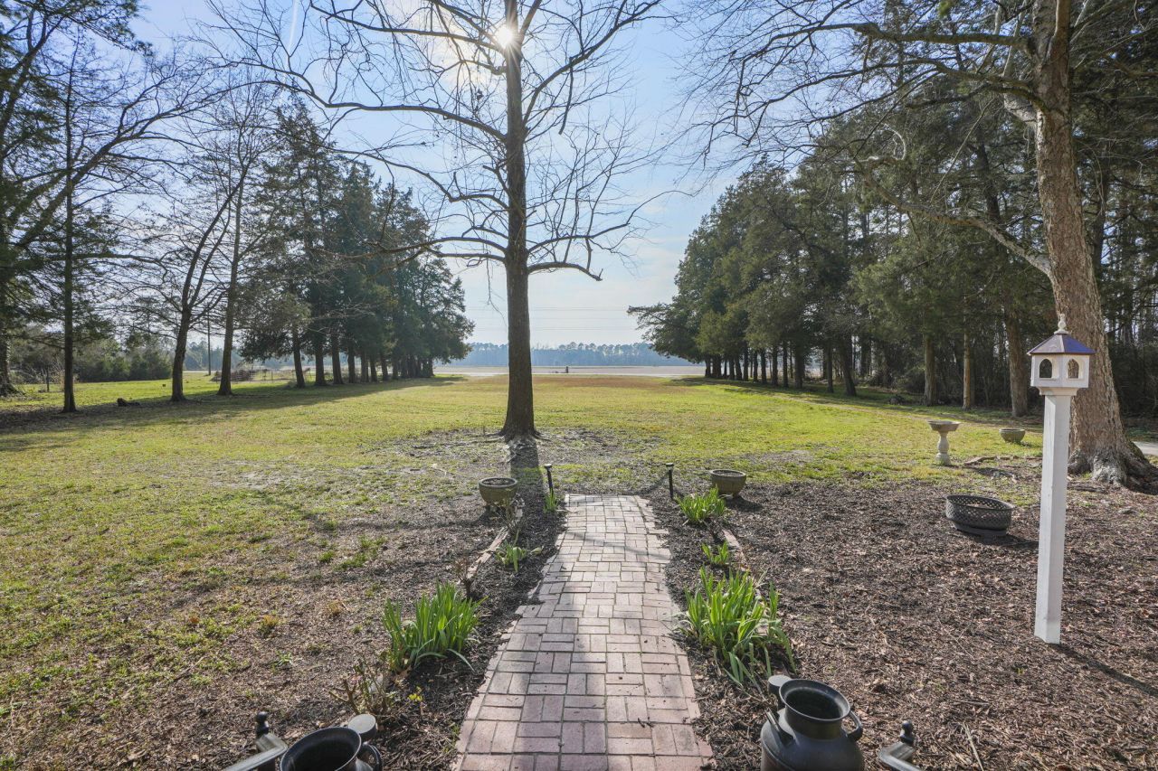 2407 Old State Road Photo 8