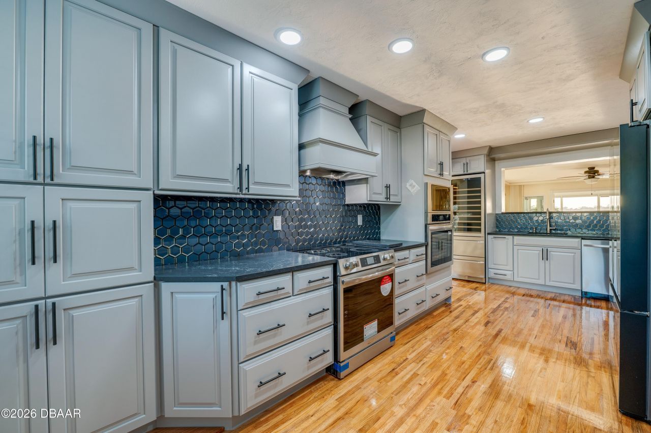 276 John Anderson Drive, Ormond Beach, FL 32176 Photo