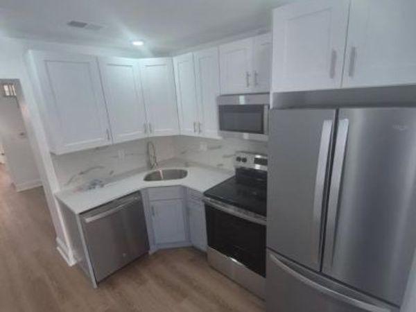 1821 E OAKDALE STREET , PHILADELPHIA, PA 19125