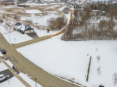 4708 Towns Edge Road, Saint Bonifacius, MN 55375