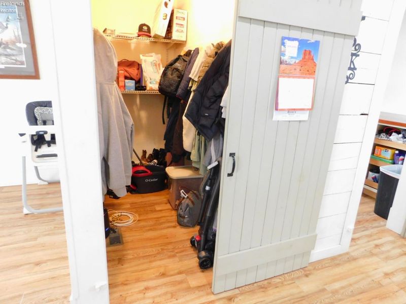 1727 McPherson Highway, Clyde, OH 43410 Photo 9