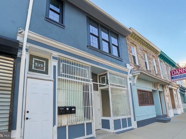 230 N 9TH STREET, READING, PA 19601