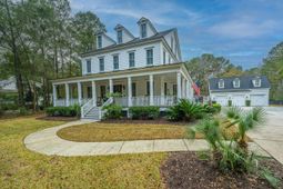 476 Elfes Field Lane photo 4