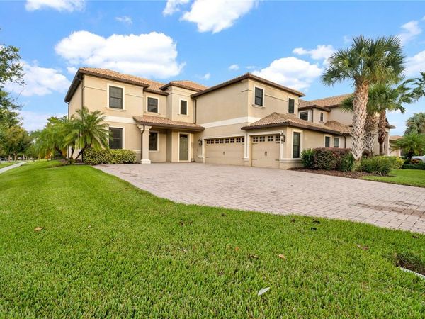 1301 GLENEAGLES LANE, DAVENPORT, FL 33896