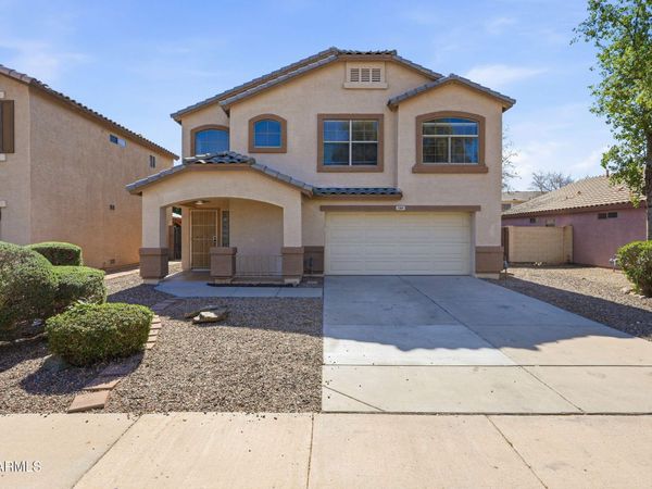1789 E CARLA VISTA Drive, Gilbert, AZ 85295