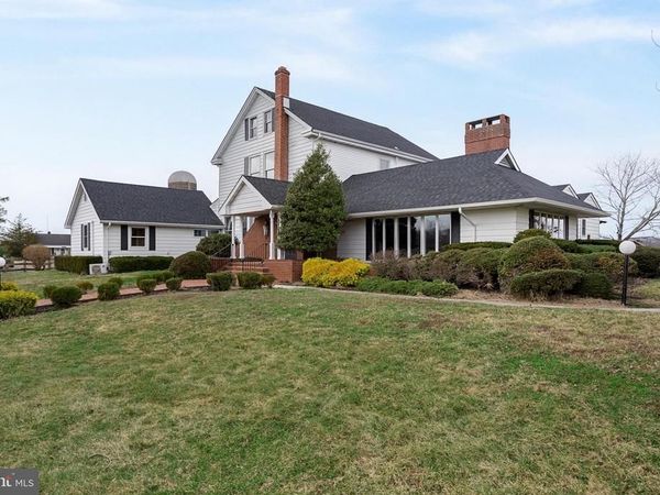 53 ARNEYS MOUNT ROAD, PEMBERTON, NJ 08068