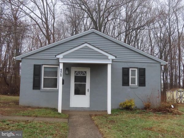 171 BUNCHE BOULEVARD , WILMINGTON, DE 19801